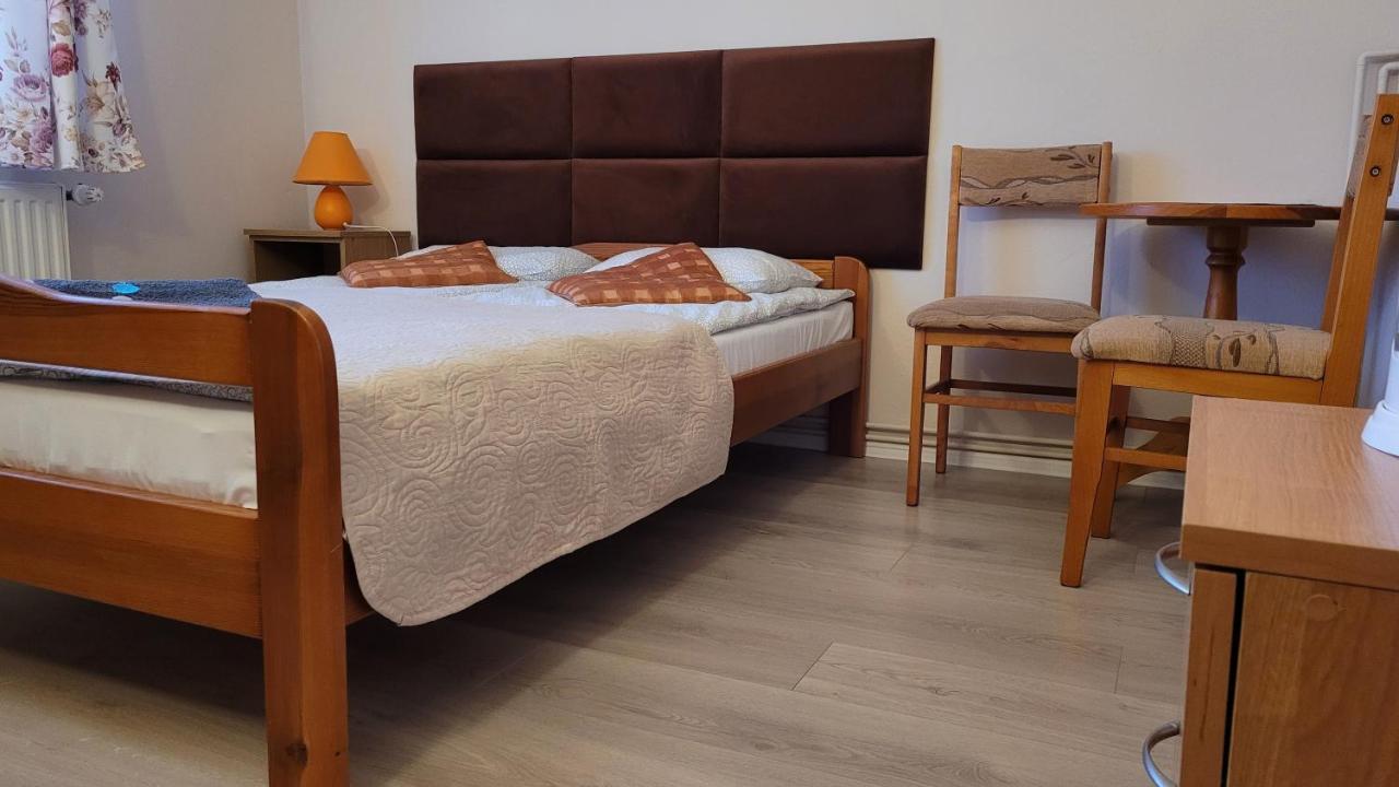 Pokoje Goscinne Laguna Wladyslawowo Room photo
